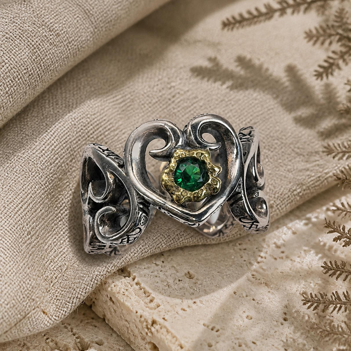 S925 Sterling Silver Heart Ring with Green Stone-Adjustable Size-Vintage Design