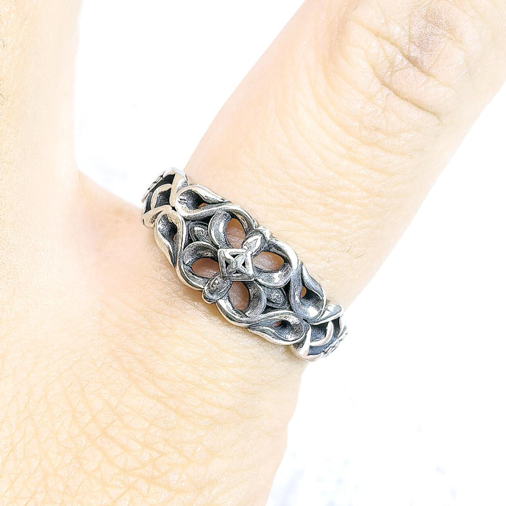 925 Sterling Silver Oxidized Floral Vine Ring Vintage Style Openwork Band Gift