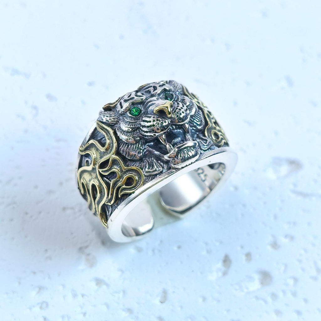 Handmade S925 Sterling Silver Tiger Head Ring – Green Eyes & Gold Detailing – Men’s Gothic Animal Jewelry