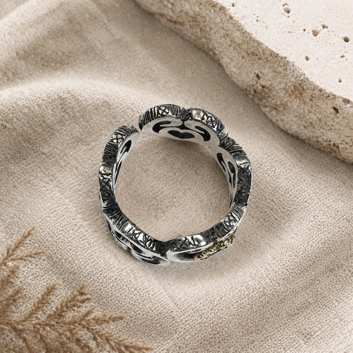S925 Sterling Silver Heart Ring with Green Stone-Adjustable Size-Vintage Design