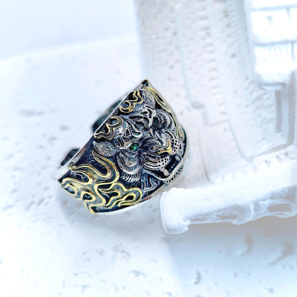 Handmade S925 Sterling Silver Tiger Head Ring – Green Eyes & Gold Detailing – Men’s Gothic Animal Jewelry