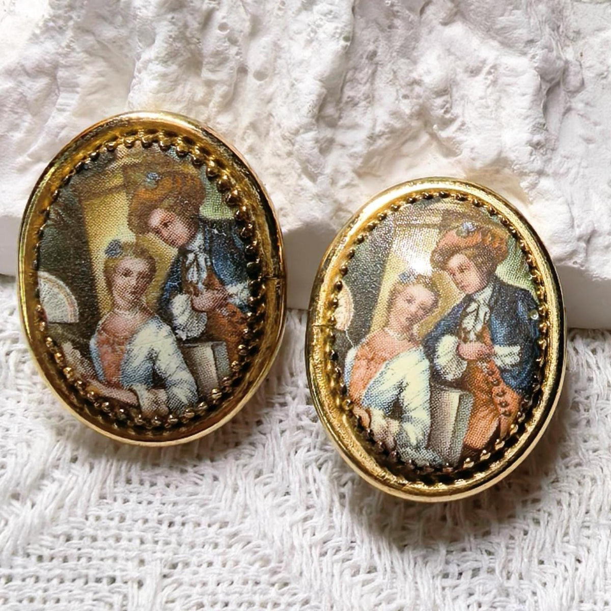 Rare Pair- Vintage Whiting & Davis Earrings Signed Gold Tone Georgian Couple Portrait Earrings 18th Century Scene Jewelry