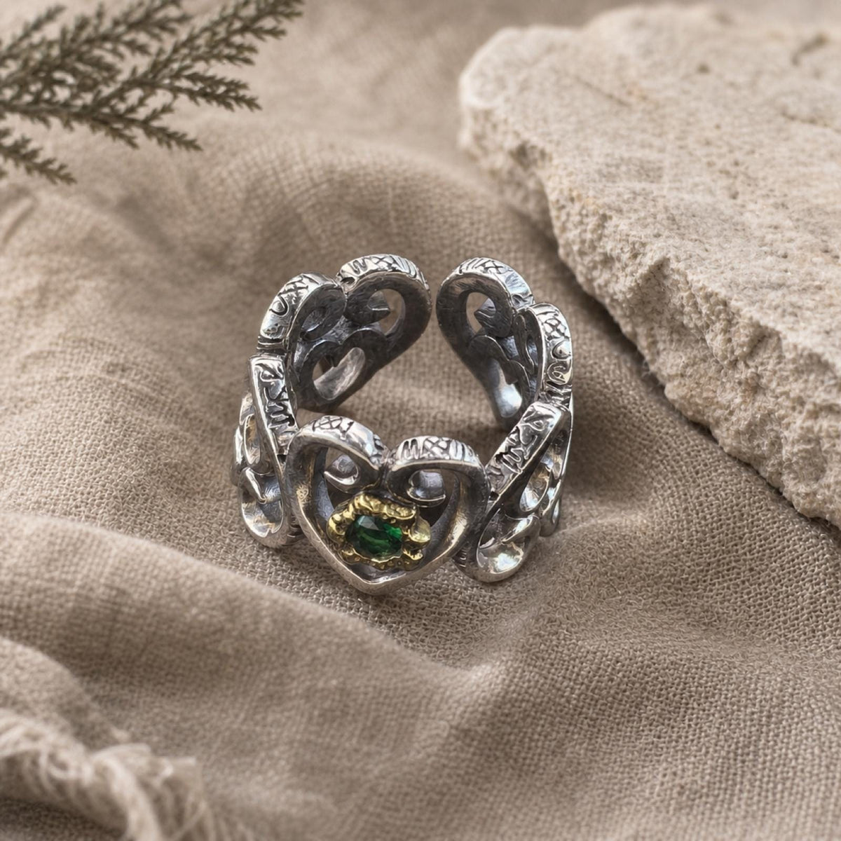 S925 Sterling Silver Heart Ring with Green Stone-Adjustable Size-Vintage Design